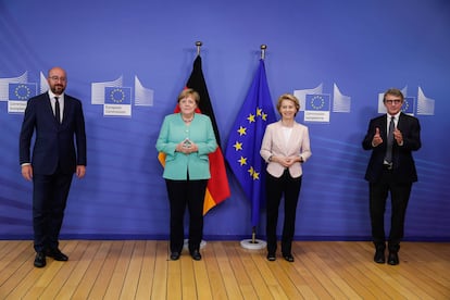 Desde la izquierda: el presidente del Consejo Europeo, Charles Michel, la canciller alemana, Ángela Merkel, la presidenta de la Comisión Europea, Ursula von der Leyen, y el presidente del Parlamento europeo, David Sassoli.
