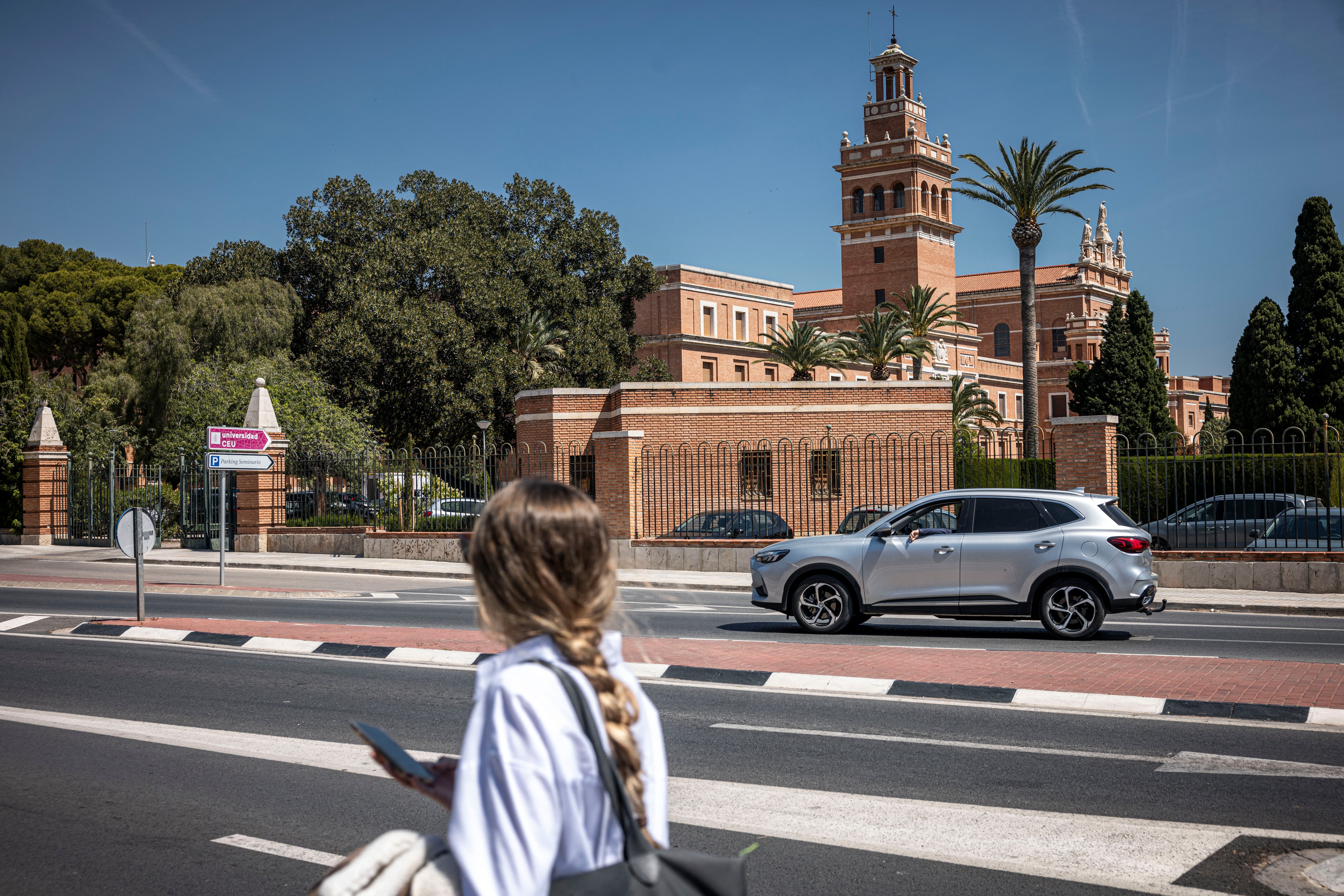 Infected Cadavers Used at CEU Cardenal Herrera University