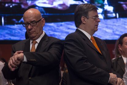 Dante Delgado, dirigente de Movimiento Ciudadano, y Marcelo Ebrard, en 2015