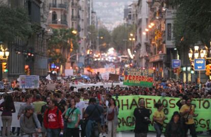 Manifestación en Barcelona contra los recortes sociales.