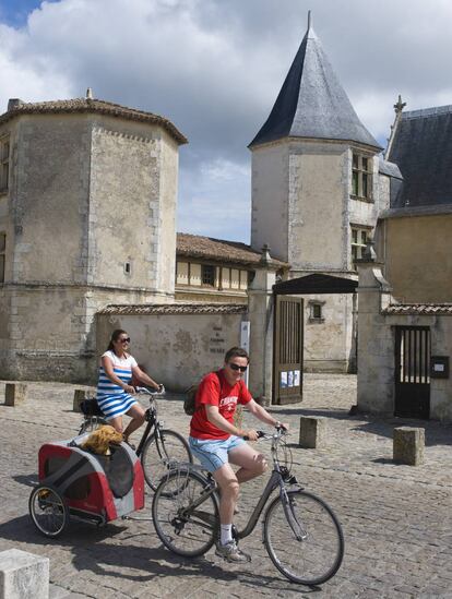 Turistas en Saint-Martin-de-Ré.