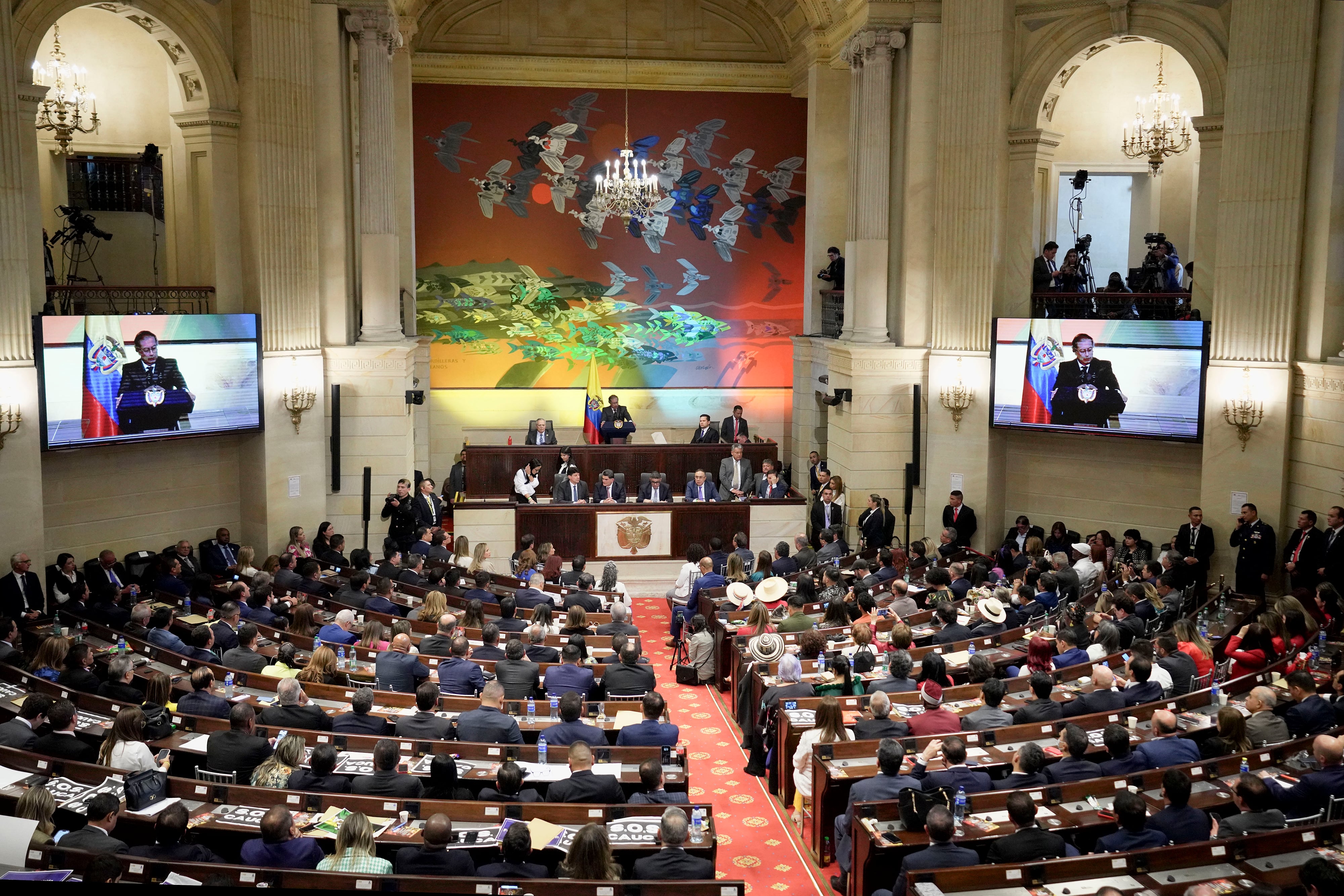 Convocar una Asamblea Constituyente por una octava papeleta es inconstitucional