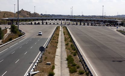 Cabinas de peaje de la autopista madrileña radial 3.