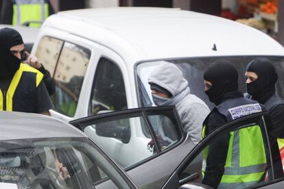 La policia va detenir dos homes a Catalunya i les Canàries acusats de pertànyer a l’ISIS.