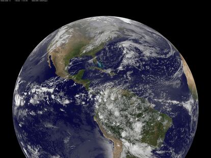 Vista del planeta Tierra desde el espacio.