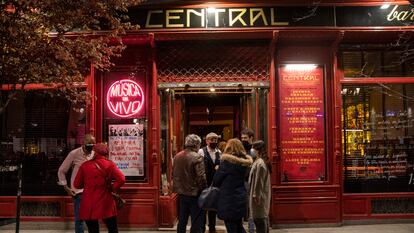El Café Central este viernes en su primera jornada de música en vivo tras más de un año de cierre.