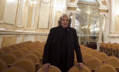 El cantaor José Mercé en la sala de conciertos de la Fundación Unicaja de Málaga, donde se ha presentado su nuevo espectáculo 'Mercé sinfónico'.