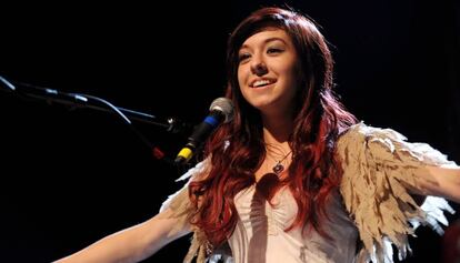 Christina Grimmie en una actuaci&oacute;n en verano de 2012. 