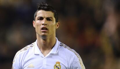 Ronaldo grimaces at the loss of further points. 