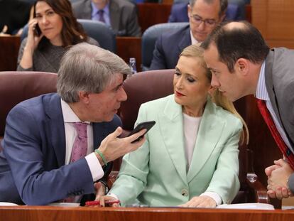 Cristina Cifuentes en la Asamblea de Madrid, el jueves.