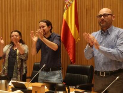 La ministra de Hacienda insiste en que  no hay ningún tipo de encargo  del Gobierno al líder de Podemos