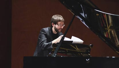 Carles Marig&oacute; durante uno de sus conciertos.