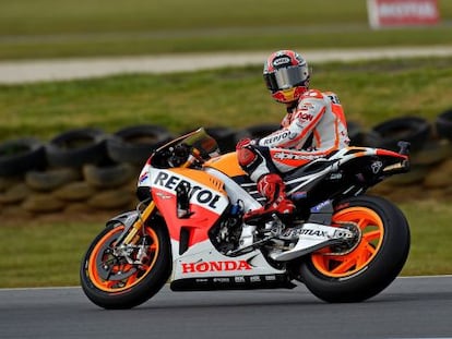 Repsol Honda rider Marc M&aacute;rquez of Spain looks back during the warm-up for the Australian Grand Prix MotoGP race at Phillip Island. 