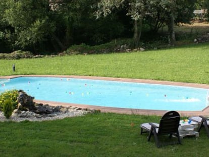 Piscina de Casa Grande El Mirlo Blanco, en Catoira, Pontevedra.