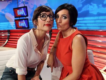 Las actrices Ana Morgade y, a la derecha, Silvia Abril, que compartieron el programa &#039;Las noticias de las 2&#039;.