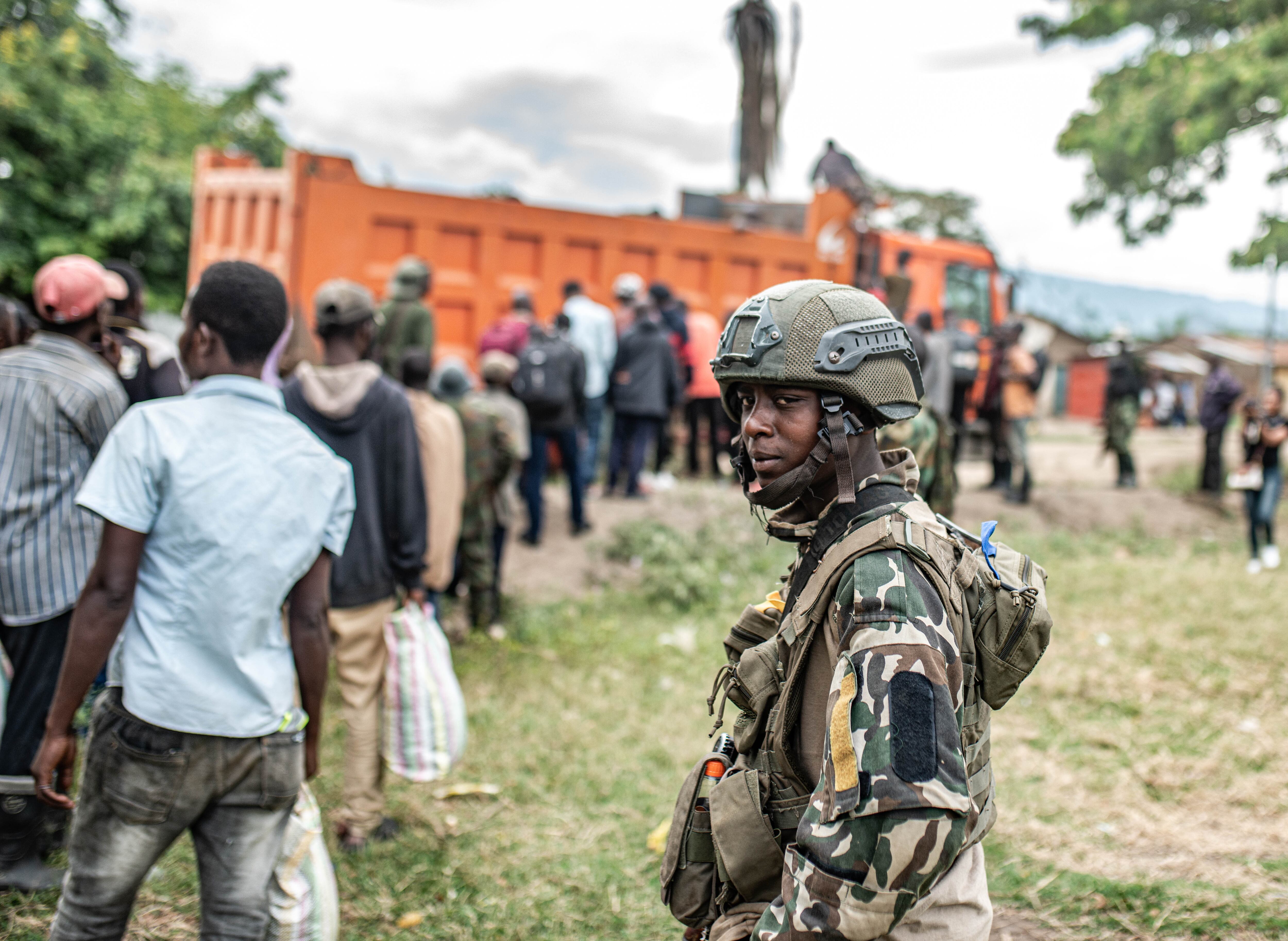 Human Rights Watch acusa al ejército de Ruanda de cometer posibles crímenes de guerra en el este del Congo