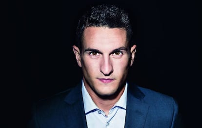 Koke, posando en exclusiva para ICON en un hotel madrileño.