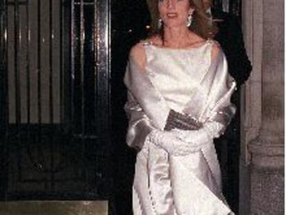 Caroline Kennedy y su marido se dirigen al museo.