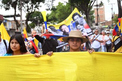 Manifestación convocada por los partidarios de las reformas del presidente Petro, este martes, en Cali (Colombia).