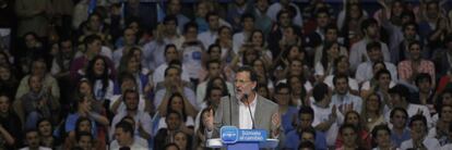 Mariano Rajoy, en el mitin de Sevilla.