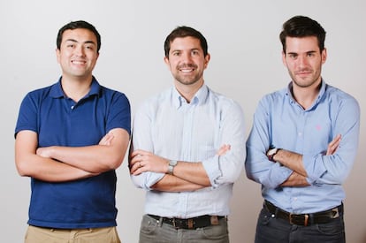 Los fundadores de Hogaru: Óscar Peña, Matteo Cera y Gonzalo Úcar.
