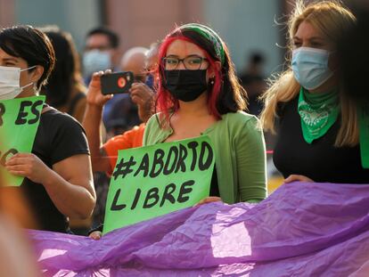 Manifestación en apoyo del fallo de la Suprema Corte que despenaliza la interrupción voluntaria del embarazo