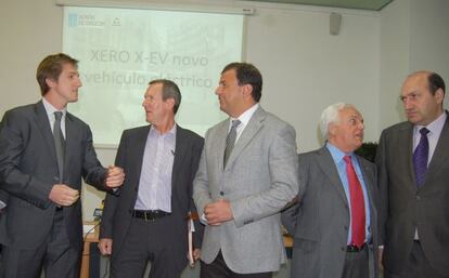 Javier Guerra con representantes de la empresa Xero