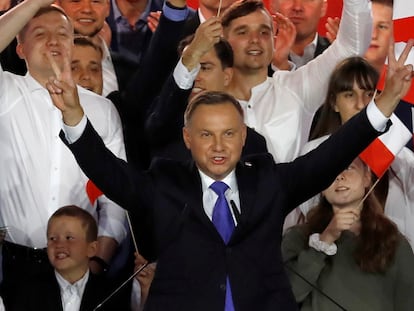 Andrzej Duda, este domingo tras conocer los resultados de los sondeos.