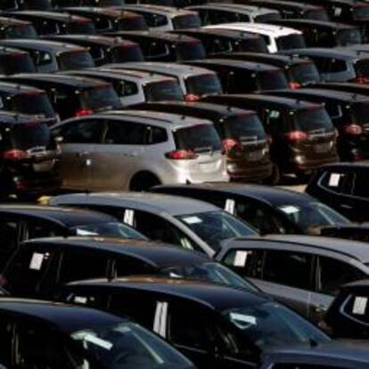 Imagen de una campa de Opel en la planta de General Motors en Bochum, Alemania.