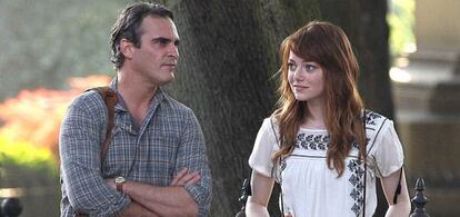 Joaquin Phoenix e Emma Stone em 'Homem Irracional'.