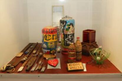 Objetos artesanais feito por detentos do Carandiru.