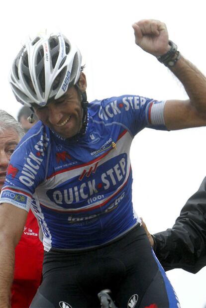 Carlos Barredo, tras ganar en los lagos de Covadonga.