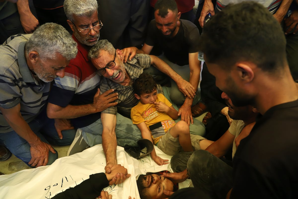 Los disparos del ejército israelí matan a 57 personas en un reparto de comida en Gaza