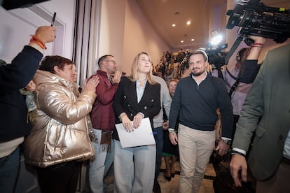 La presidenta en funciones, María Guardiola, tras el recuento de los resultados electorales en Extremadura. Vox se dispara en el 21-D