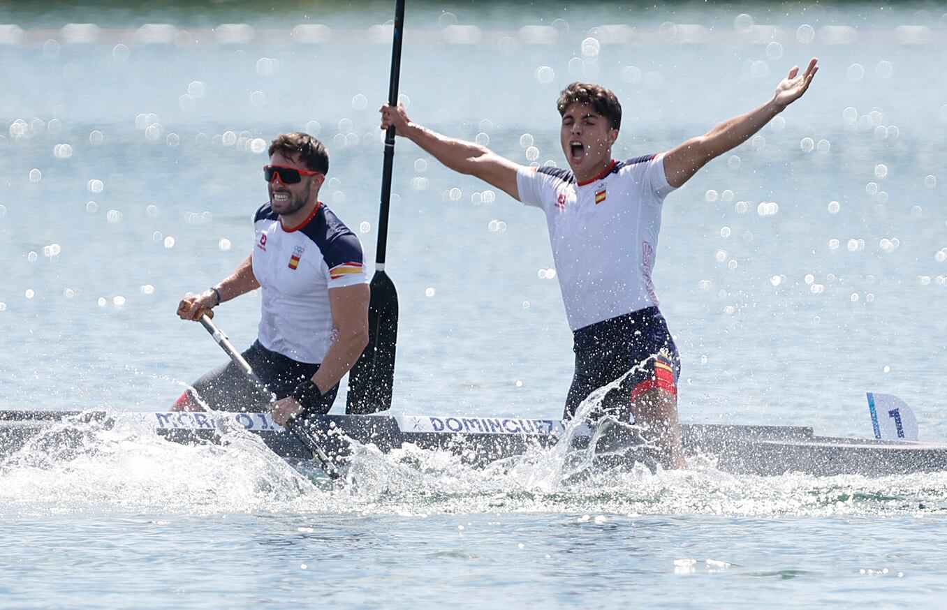 Joan Antoni Moreno y Diego Domínguez, tras conquistar el bronce.