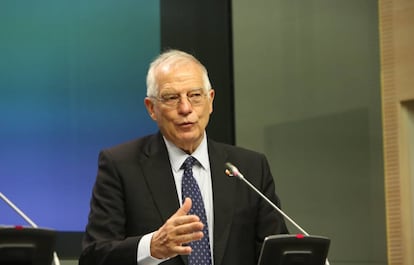 El ministro Josep Borrell, comparece tras una reunión con su homólogo alemán este lunes.