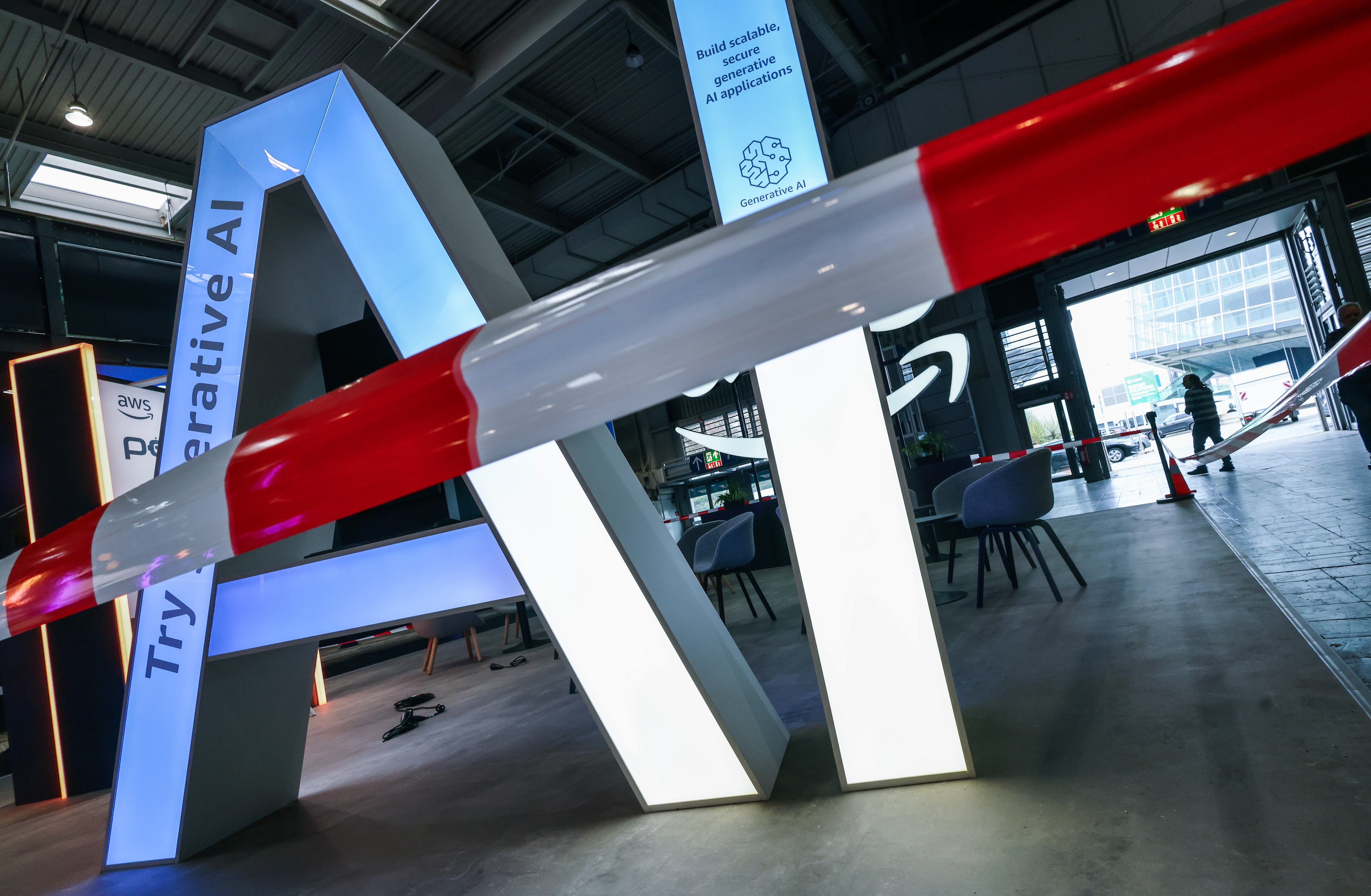 Las letras AI en la feria Hannover Messe, en Alemania, en marzo pasado.