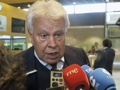 Felipe González, ayer en Bruselas.