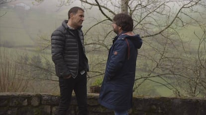 Arnaldo Otegi y Jordi Èvole (d) en "Salvados" de LaSexta.