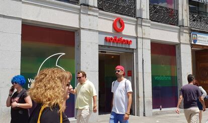 Una tienda de Vodafone en Madrid.