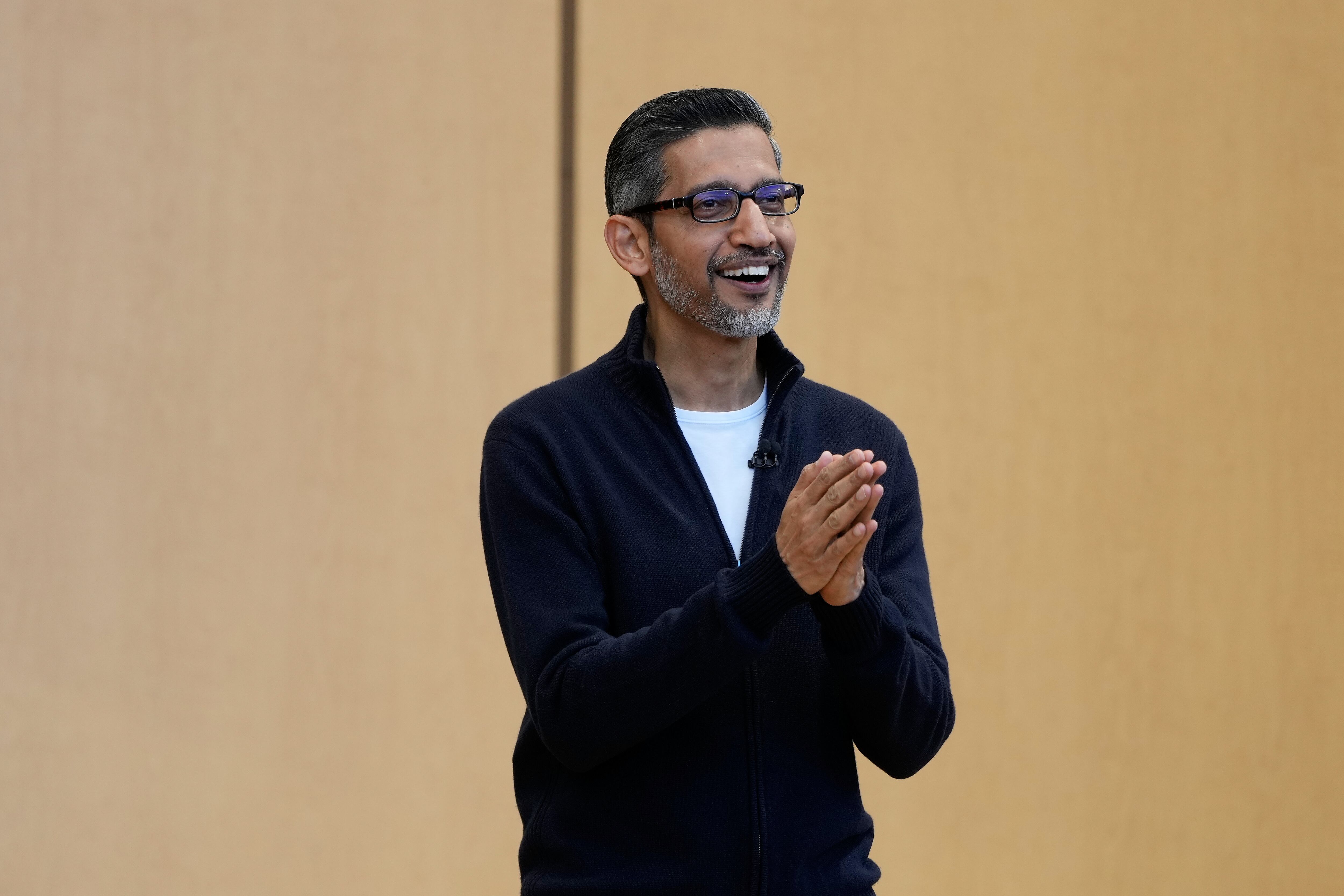 Alphabet triplica en valor a Meta con sus avances en el negocio de la IA