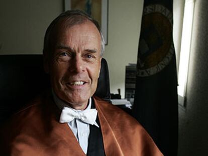 Klaus-Jürgen Bathe, <i>honoris causa</i> en la Politécnica de Madrid.