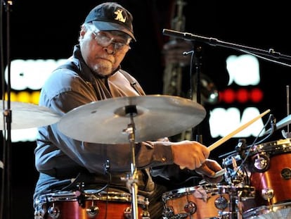 El baterista Jimmy Cobb durante una actuación en el Festival de Jazz de Vitoria.