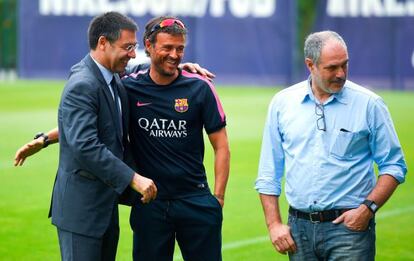 Bartomeu, Luis Enrique y Zubizarreta, ayer en Inglaterra.