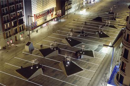 La nueva plaza de Dalí, en el barrio de Salamanca de Madrid, tras la intervención de Francisco Mangado.

Remodelación llevada a cabo por Mangado en el entorno de la catedral de Burdeos.