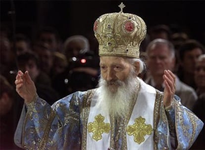 El patriarca Pavle, durante una celebración en 2003.