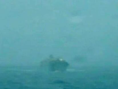 Imatge del Ferry incendiat emesa per la televisi&oacute; italiana
