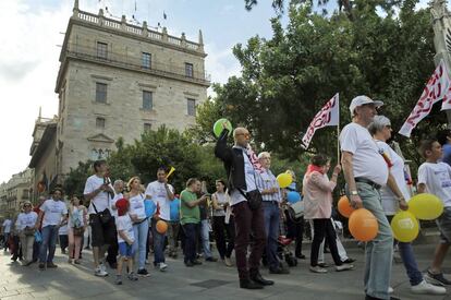 Protesta contra la pol&iacute;tica educativa de la Generalitat en Valencia.