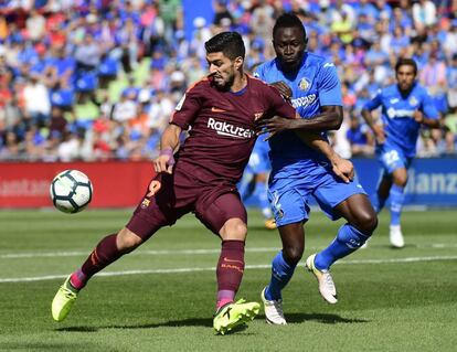 Luis Suárez durante el partido entre el Getafe - Barcelona