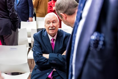 El presidente de la Cámara de Cuentas, Joaquín Leguina, en la Casa de Correos antes de la entrega de medallas.